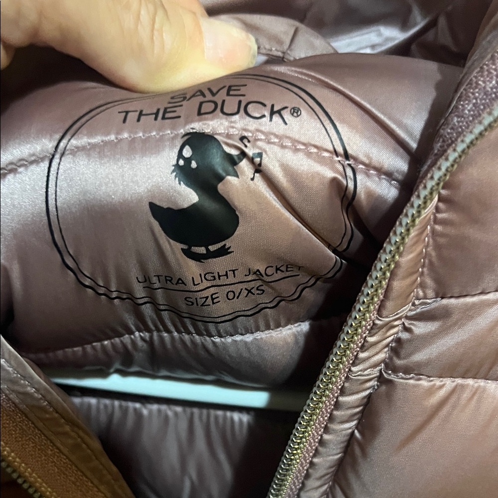 SAVE THE DUCK Shiny Pink Puffer Jacket - Picture 2 of 4